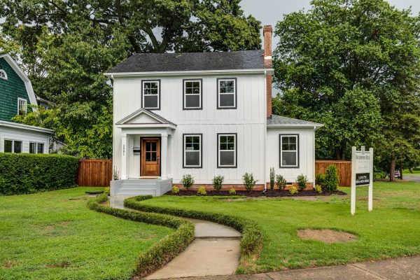 Beautiful new home in Richmond VA built by Richmond Hill Design-Build