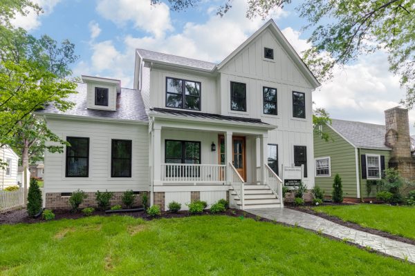 Stunning farmhouse exterior of beautiful home by Richmond Hill Design-Build