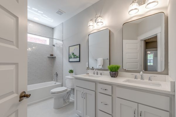 Bathroom in townhouse by Richmond Hill Design-Build