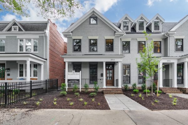 Beautiful townhome in Richmond VA by Richmond Hill Design-Build