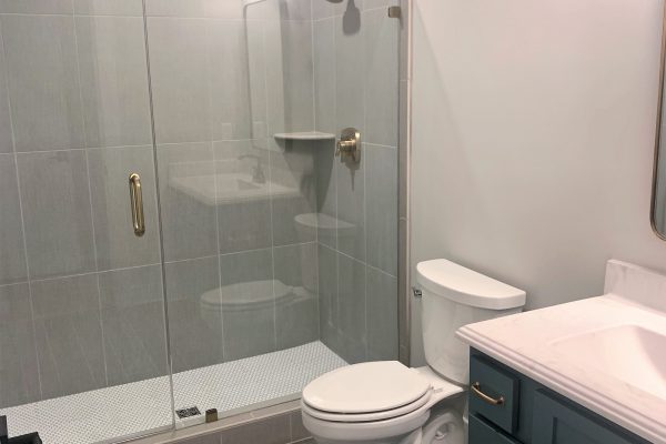 Secondary bathroom in new home built by Richmond Hill Design-Build