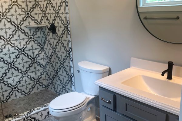 Secondary bathroom in new home built by Richmond Hill Design-Build