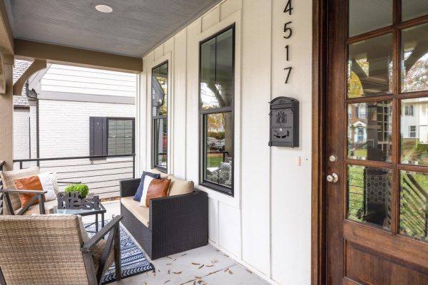 Front entry detail of new home by Richmond Hill Design-Build