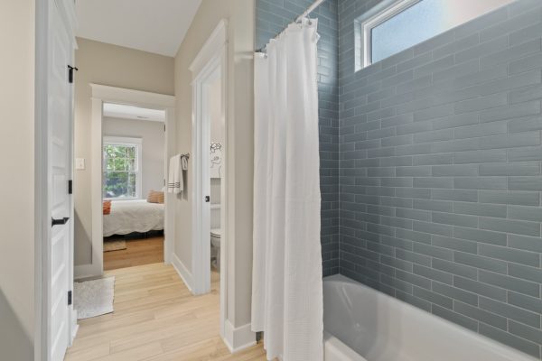 Secondary bath in new home by Richmond Hill Design-Build