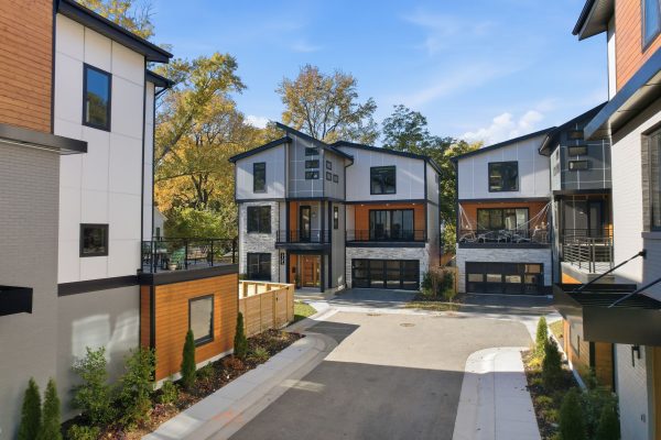 Front view of new home built by Richmond Hill Design-Build